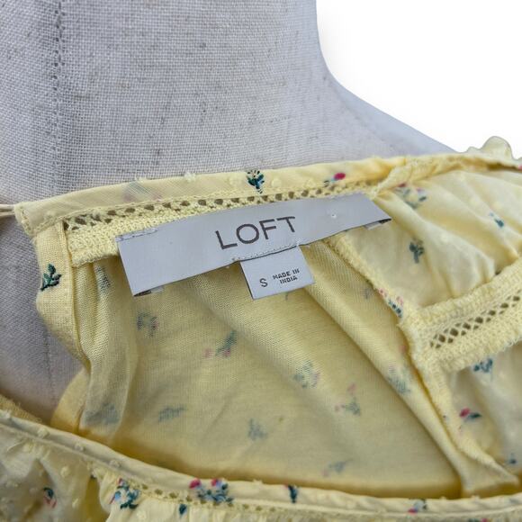 Ann Taylor Loft Light Yellow Ditsy Floral Top Size Small Cottage Fairy Swiss Dot - Picture 8 of 9